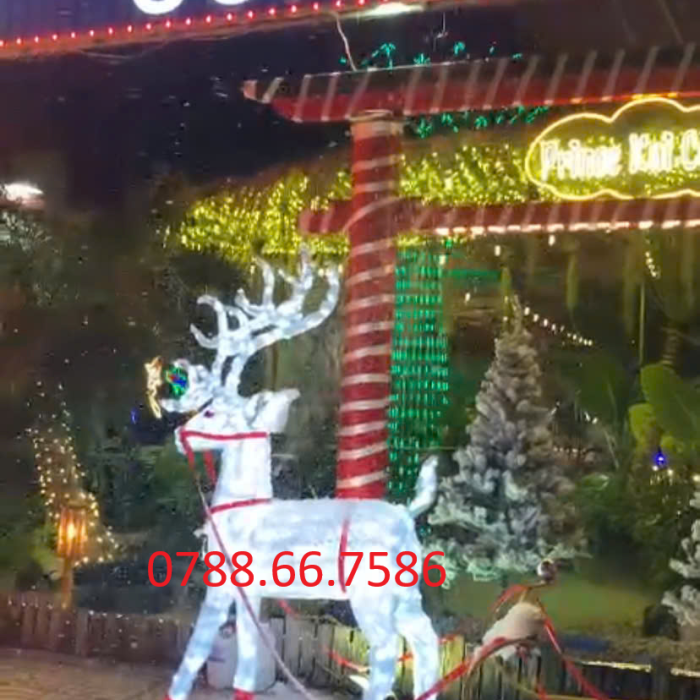 tuần lộc thép quấn led màu trắng
