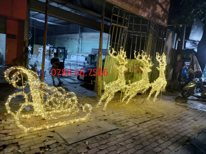 gia công xe kéo tuần lộc