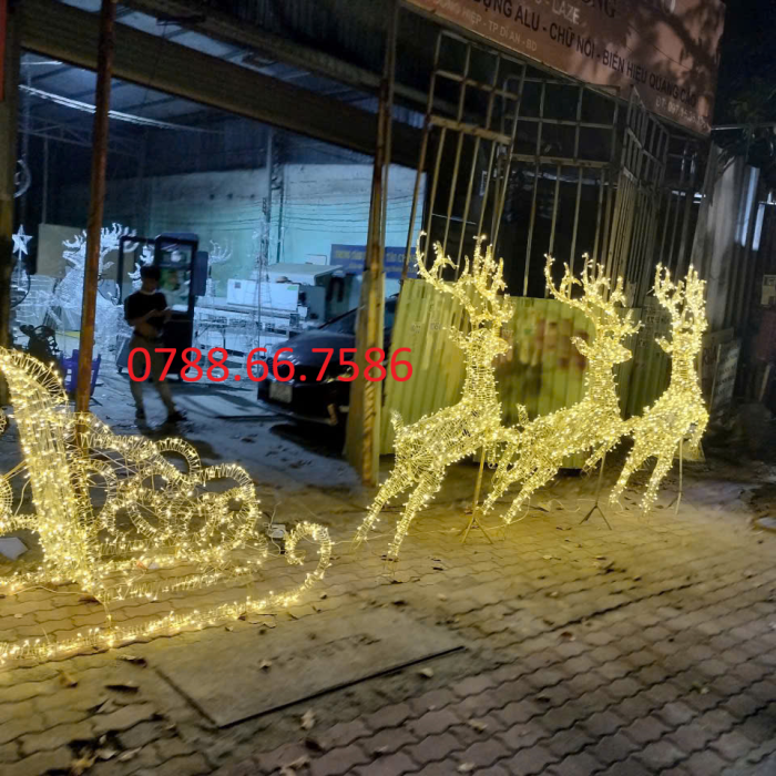 gia công xe kéo tuần lộc