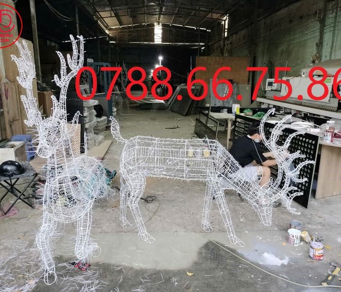 mô hình tuần lộc thép quấn led dễ thương