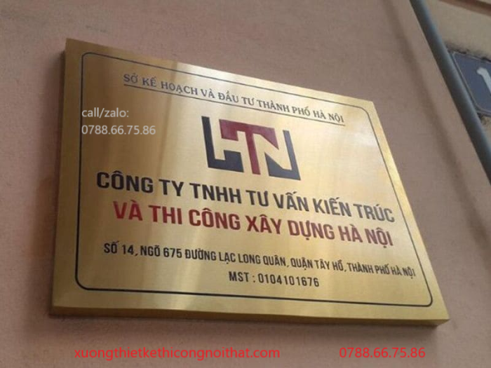 Thi công bảng số inox ăn mòn cho công ty chuyên nghiệp