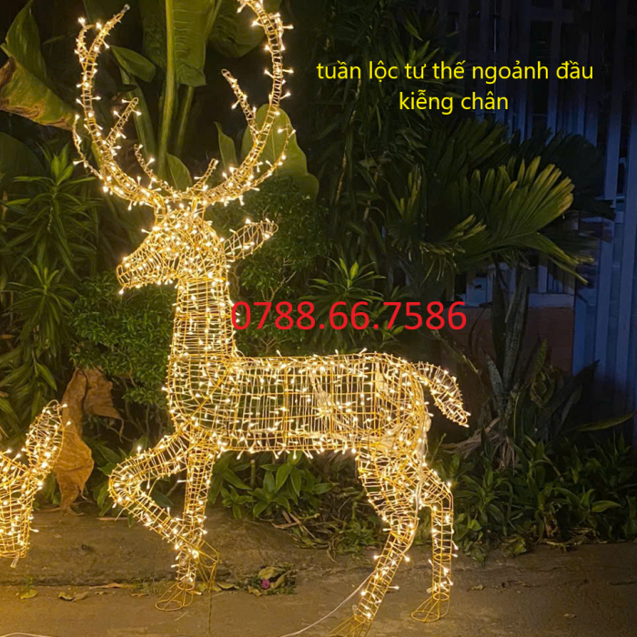 mô hình tuần lộc Giáng Sinh