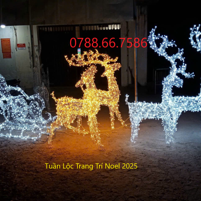 tuần lộc trang trí noel 2025