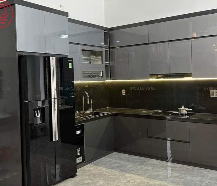 Thi công tủ bếp MDF phủ Acrylic tại Hồ Chí Minh