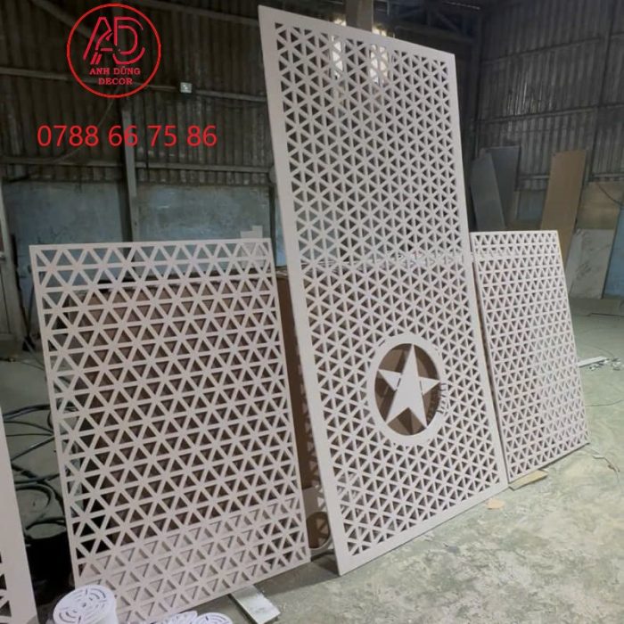 cắt cnc hoa văn trên chất liệu nhựa fomex