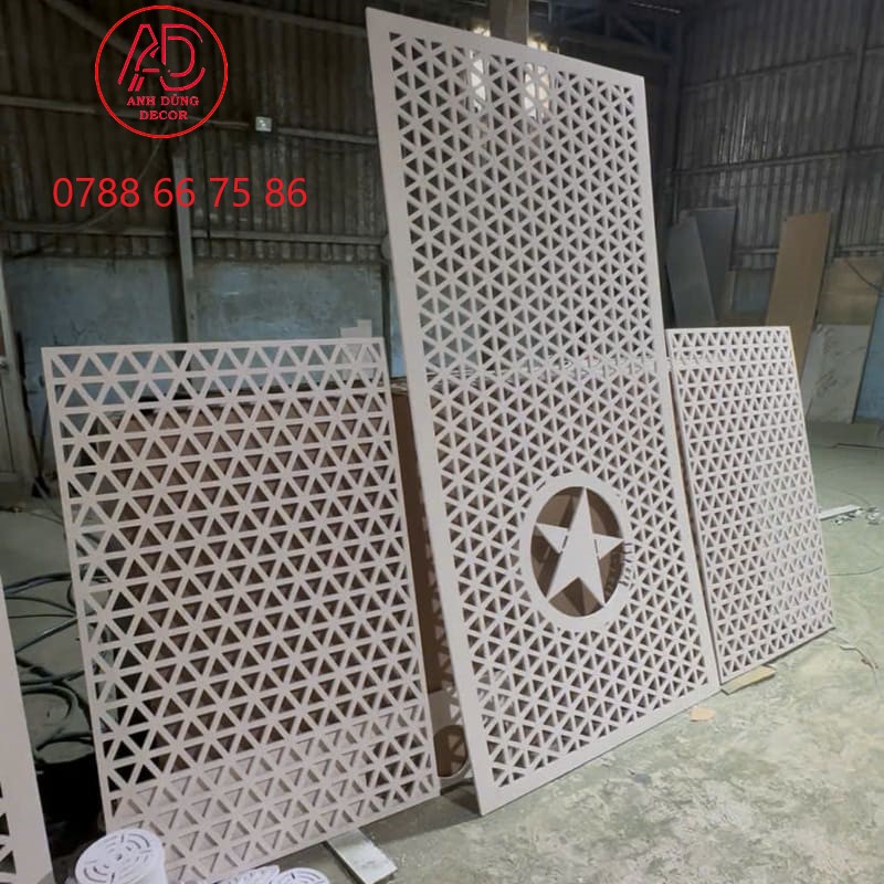 gia công cnc nhựa theo yêu cầu cắt cnc hoa văn trên chất liệu nhựa fomex