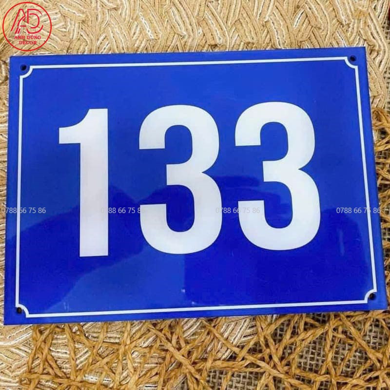 Biển số nhà in UV, bền đẹp ngoài trời Biển số nhà mica in UV chống nước