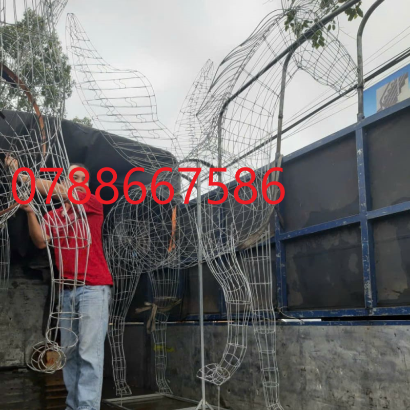 Xưởng Nội Thất Quảng Cáo H & D